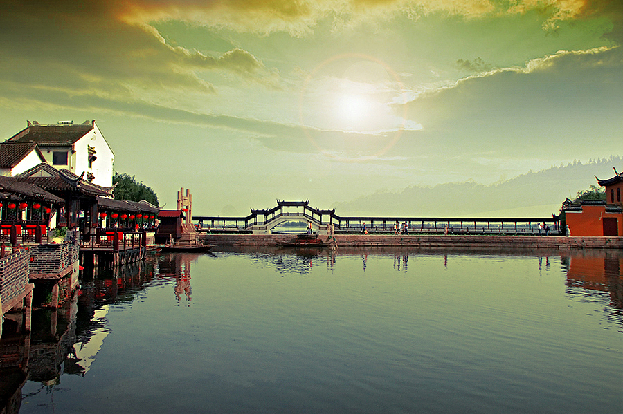 穿越时空的哀怜（图ZNDM5MjA5NzY=） - 修图/后期 - 站酷设计师辉衣人原创素材 - 站酷ZCOOL