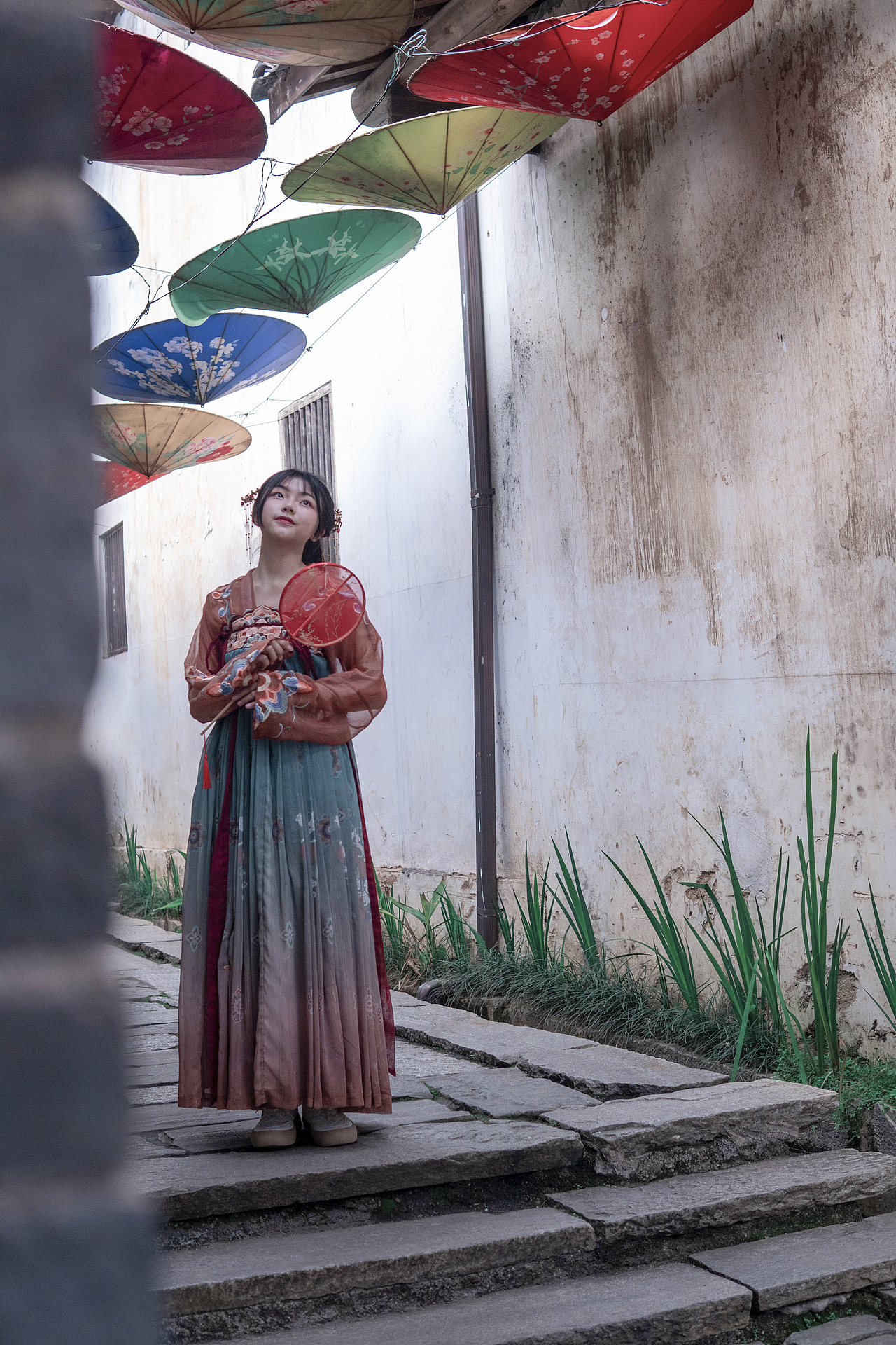 大唐少女游园（图ZMjk0MzQzMzM2） - 人像摄影 - 站酷设计师邓大佬原创素材 - 站酷ZCOOL