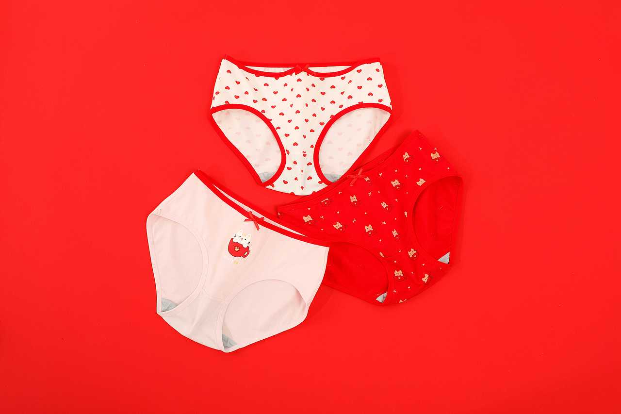 鴻運(yùn)內(nèi)褲直拍（圖ZMjcwNDc1OTU2） - 電商 - 站酷設(shè)計師奔月的兔子原創(chuàng)素材 - 站酷ZCOOL