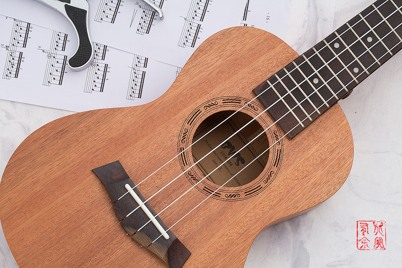 尤克里里静物拍摄