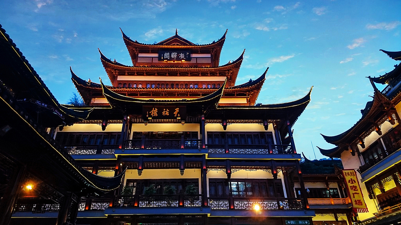 The Nights of Shanghai(2017-2019):上海城隍庙