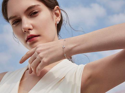 首饰拍摄（个人主页-ZNDc3MjQ4MDQ=） - 产品摄影 - 站酷设计师y3studio原创素材 - 站酷ZCOOL