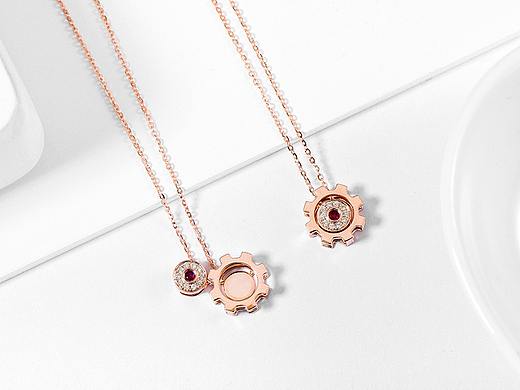 珠寶攝影 一款多帶（未修圖）（個(gè)人主頁(yè)-ZMzIwNjA1Njg=） - 產(chǎn)品攝影 - 站酷設(shè)計(jì)師mofeite原創(chuàng)素材 - 站酷ZCOOL