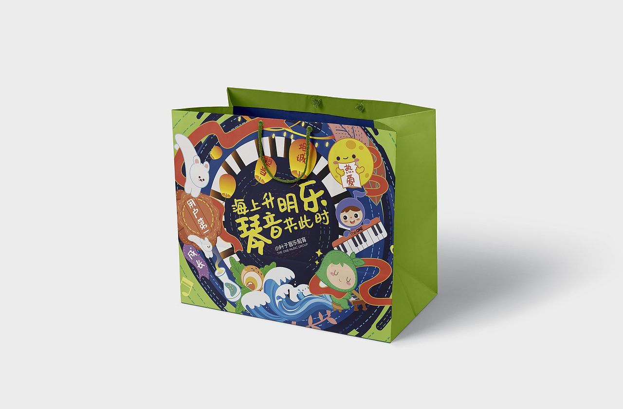 海上升明月,琴音共此时