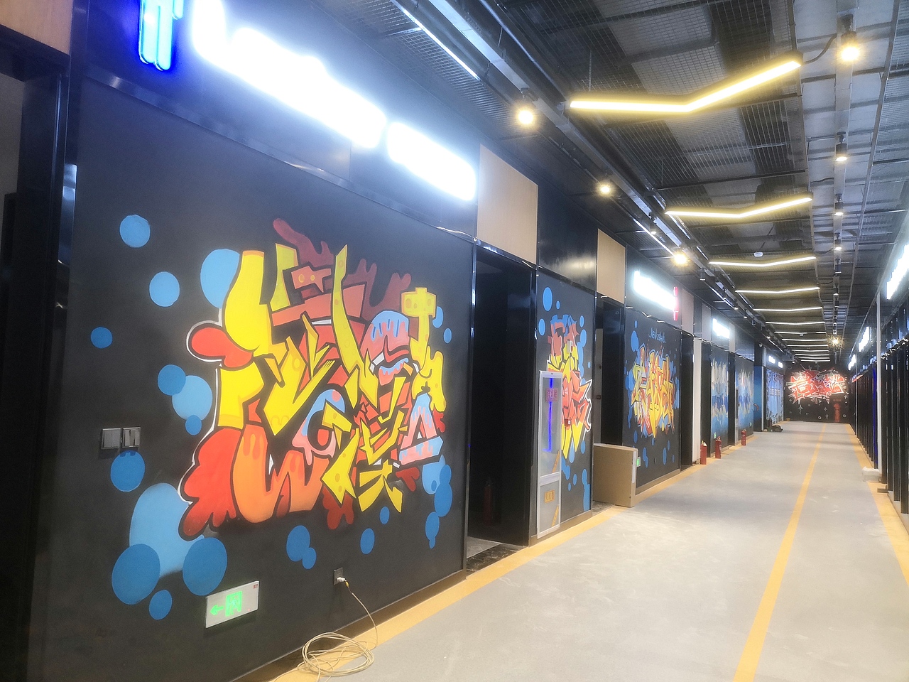 日照文化墙壁画，手绘墙，幼儿园彩绘，墙体彩绘，景观（图ZMjQ0MjUyNDIw） - 商业插画 - 站酷设计师聚精绘神壁画原创素材 - 站酷ZCOOL