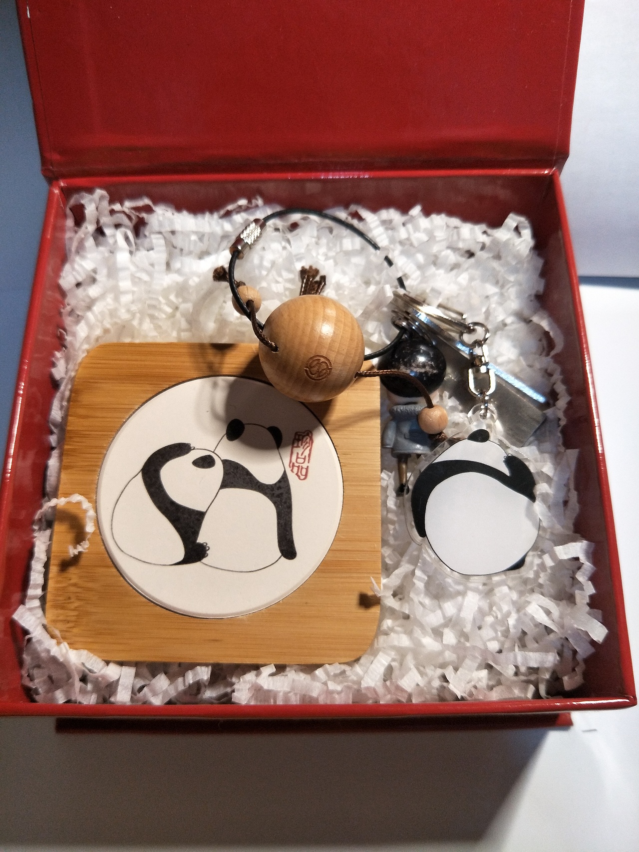 旅游纪念品熊背影猫钥匙扣