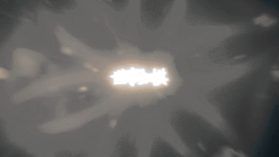 以“太极”与“棋盘”的转换递进主旨