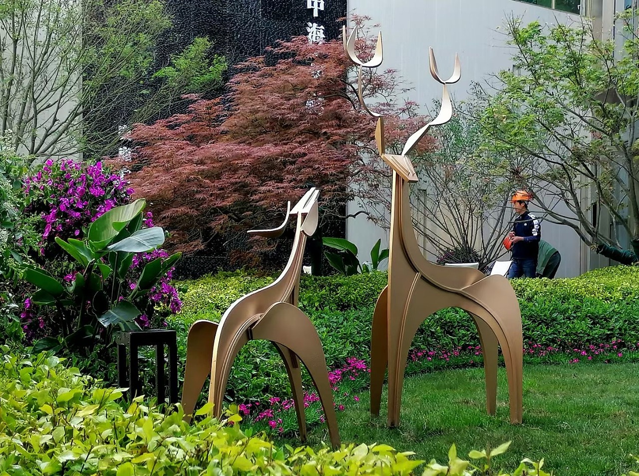 雕塑小品——鹿系列