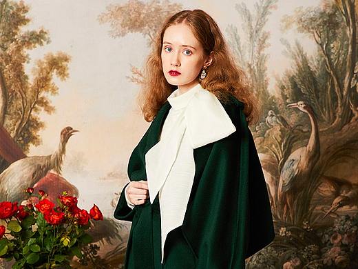 祖母绿水波纹羊毛大衣