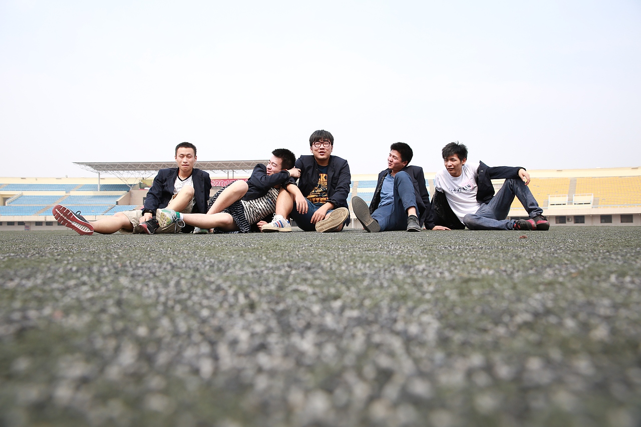 最二二班 最美时光（图ZNTEyMDA2NjQ=） - 人像摄影 - 站酷设计师CHEN佳原创素材 - 站酷ZCOOL