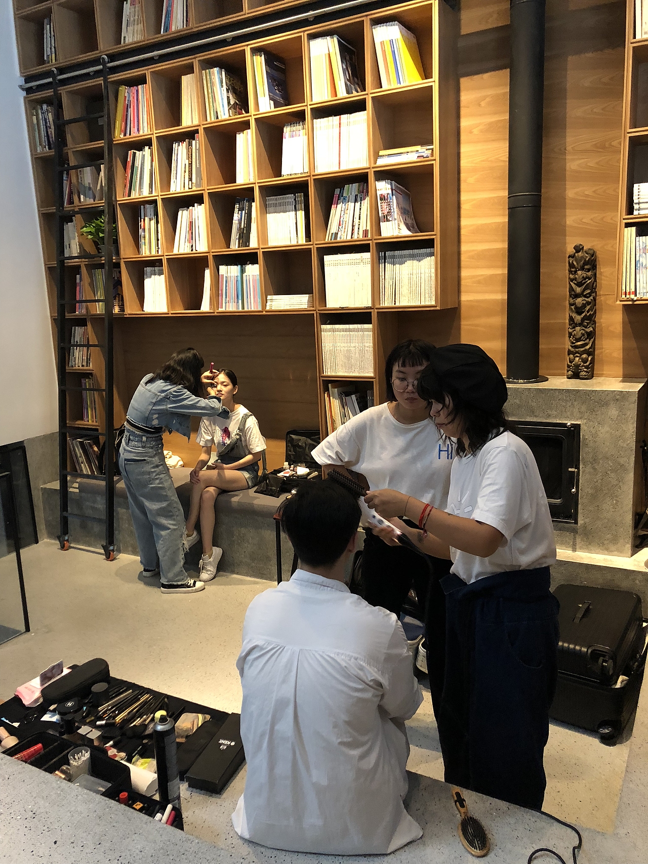 +迈典影视+得力办公旗下无线插座酷盒（图ZMTMyMTk1OTU2） - 宣传片 - 站酷设计师迈典文化传播原创素材 - 站酷ZCOOL