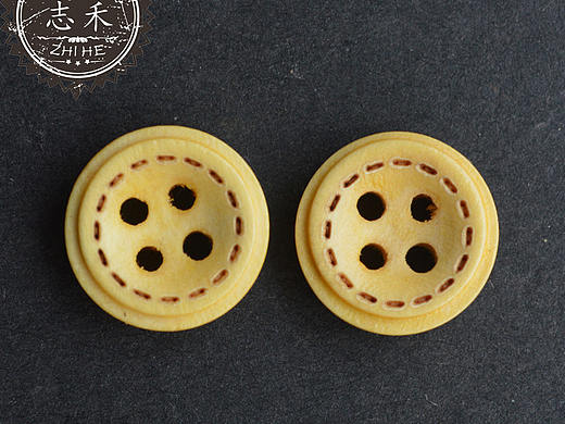 志禾 原木色四眼碗形虚线儿童木质衬衫纽扣 