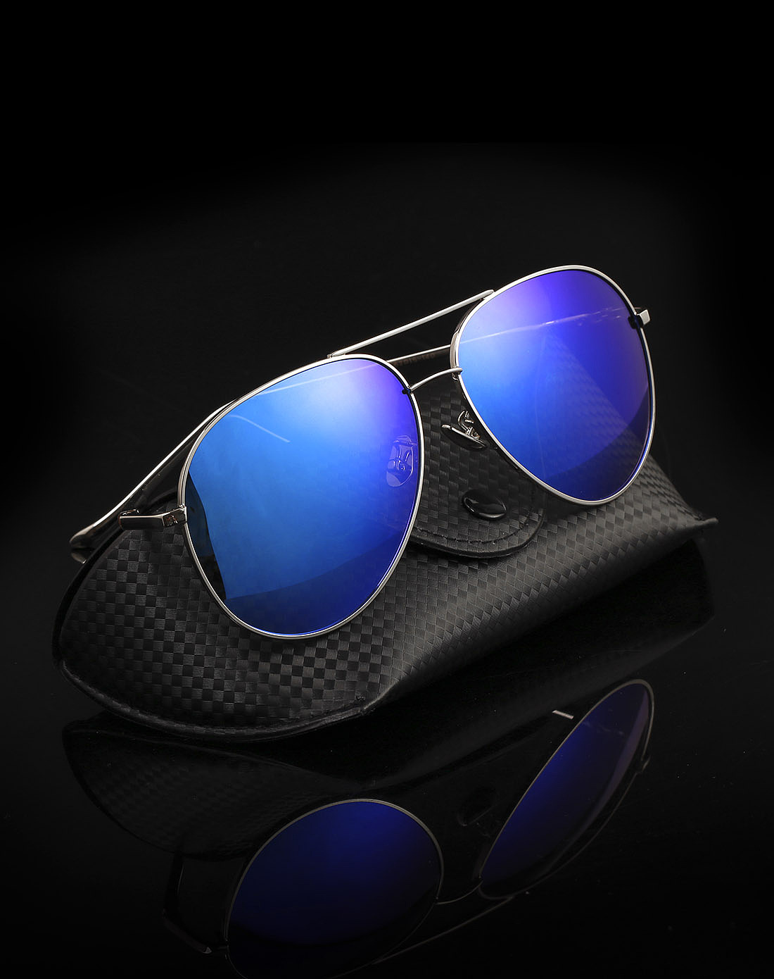 各种不同偏光太阳镜-不同风格拍摄