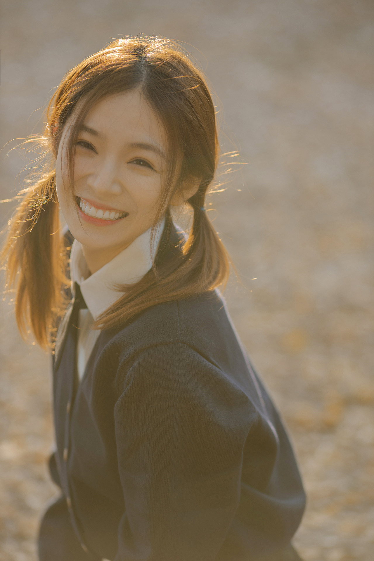 一起去看银杏吧