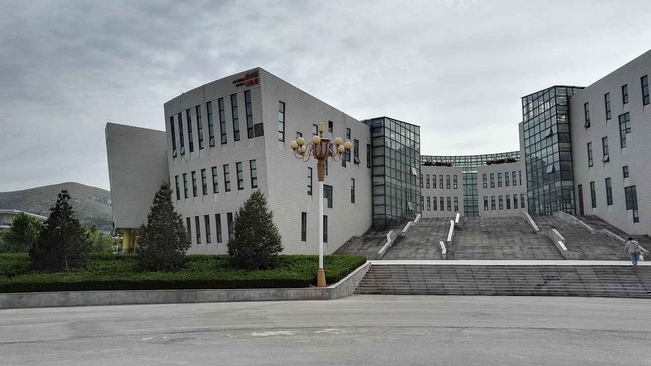 2106届山东艺术学校设计学院视觉传达毕业展