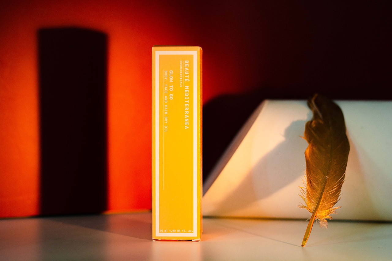 西班牙BM LAB贝玫蒂养护高光油（图ZMTk3NjA0NjYw） - 产品摄影 - 站酷设计师有间图片社原创素材 - 站酷ZCOOL