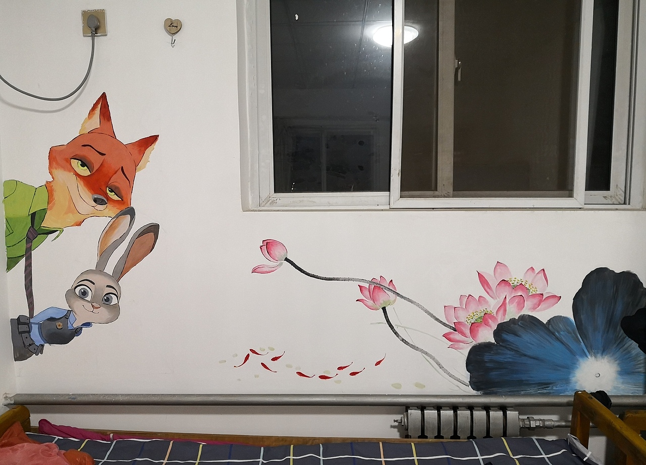 给自己宿舍画的墙绘，再往下就是一些色彩速途和速写练习了，欢迎大家关注我的抖音/b站/微博...（东冬绘话）哦