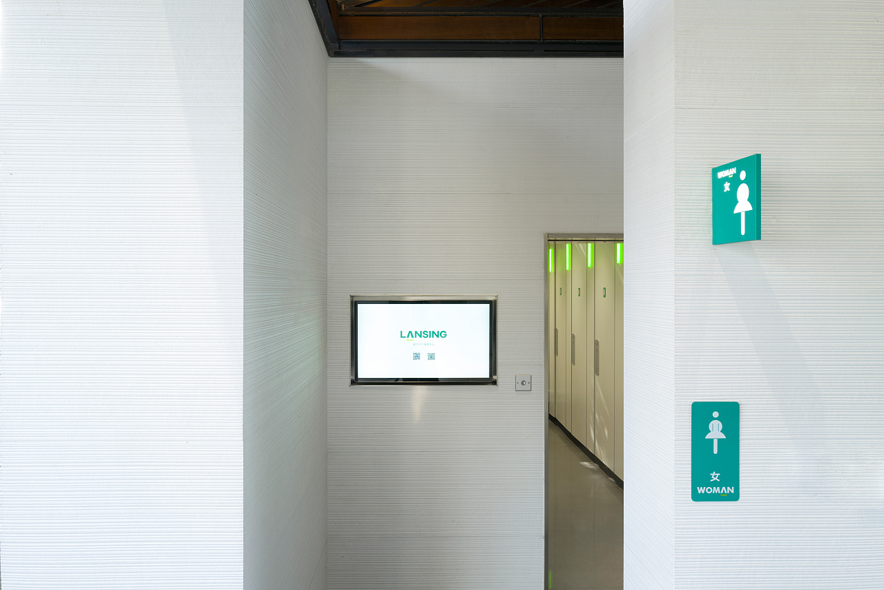 空间拍摄兰心公厕