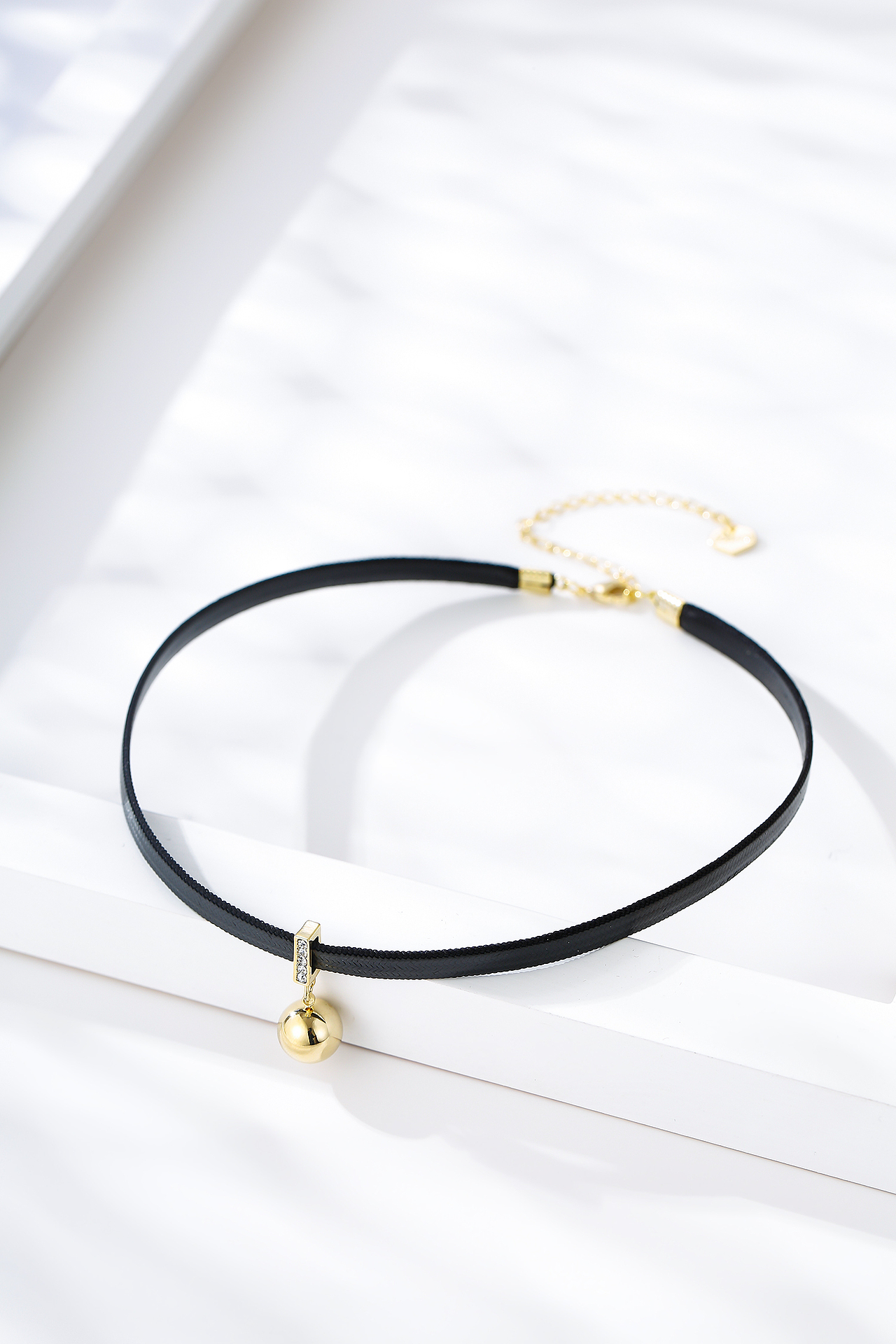 一组chocker,手链