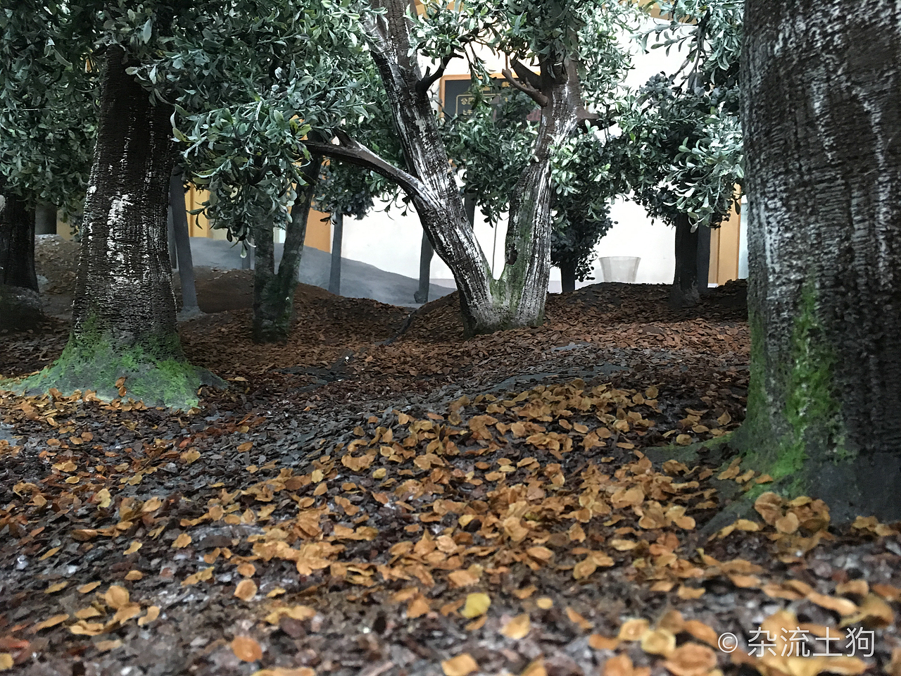 定格动画短片《风雨廊桥》树林场景（图ZMTY3MDIzOTQw） - 其他手工艺 - 站酷设计师杂流土狗原创素材 - 站酷ZCOOL