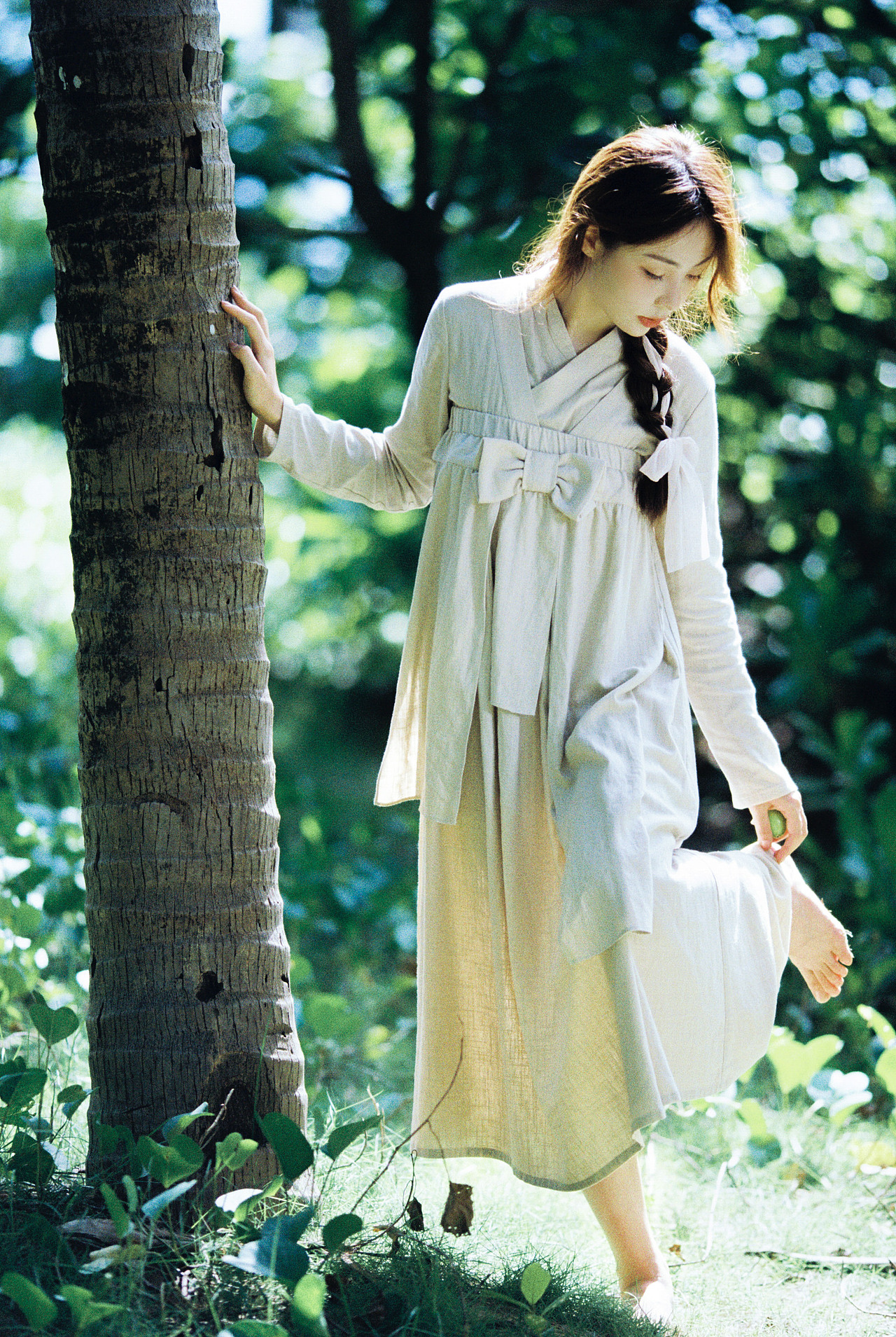 在森林里捡到一只精灵🧚♀️韩系胶片写真