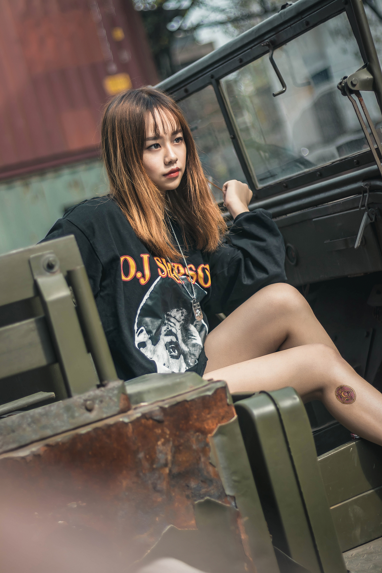 有一天要开着吉普逛大街