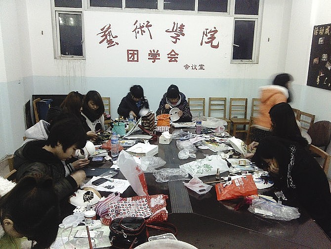 (2012年作品)手绘3——面具设计大赛3等奖