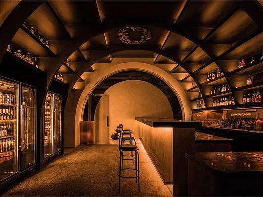 酒吧形象设计，描绘你的美