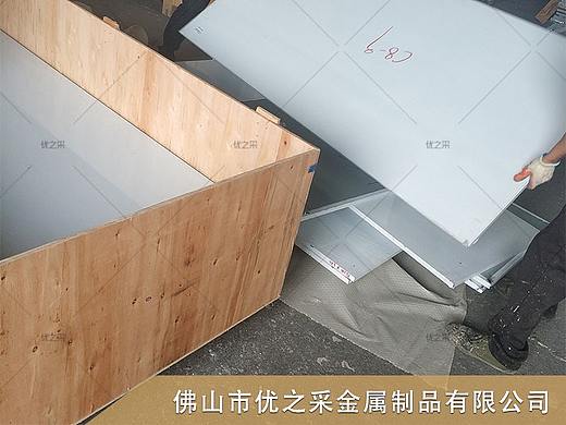 不锈钢蜂窝板幕墙装饰有其不可替代的优点