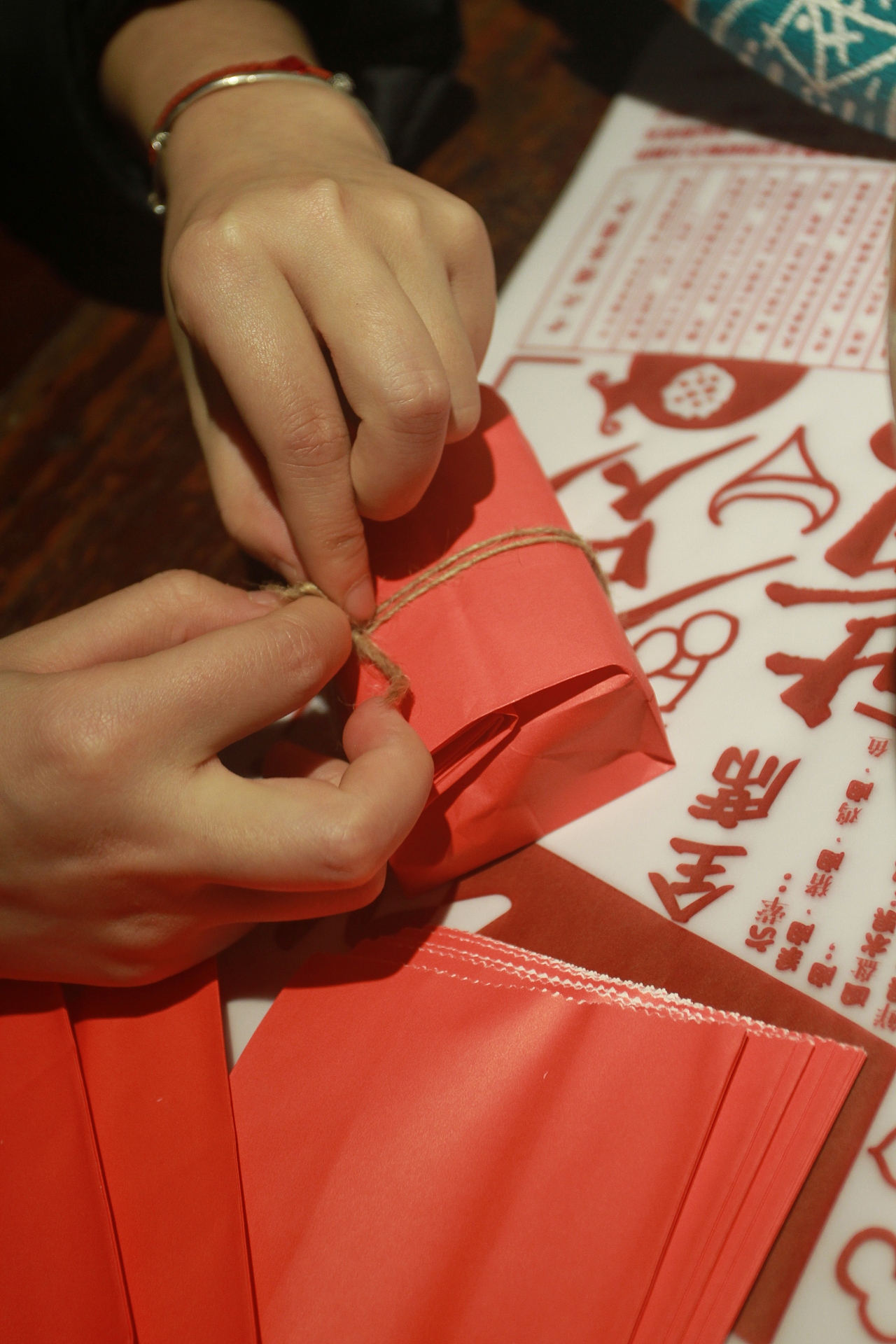 提贺桶（图ZNjk0NDgzNzY=） - 图案 - 站酷设计师十食包原创素材 - 站酷ZCOOL