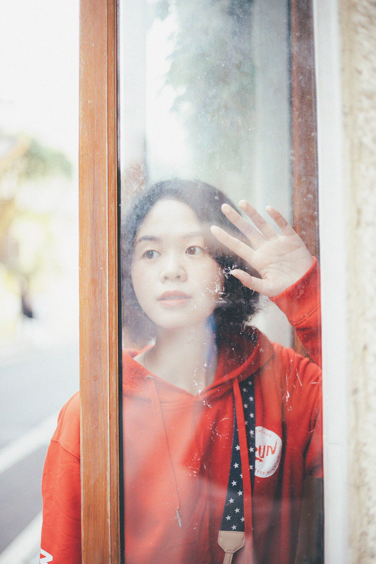 漫步在橙黄色的日子里