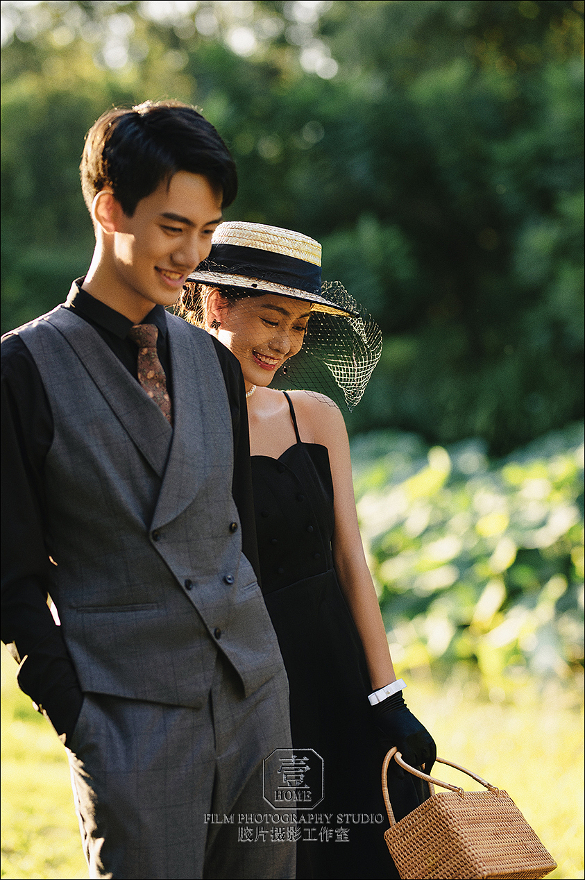 我的法式轻复古婚纱照，在朋友圈赞爆了。