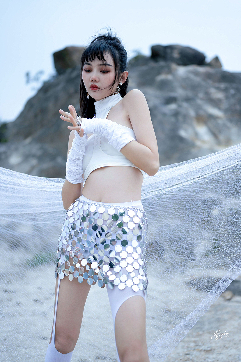 「这样子真的是、泰裤辣。」📷