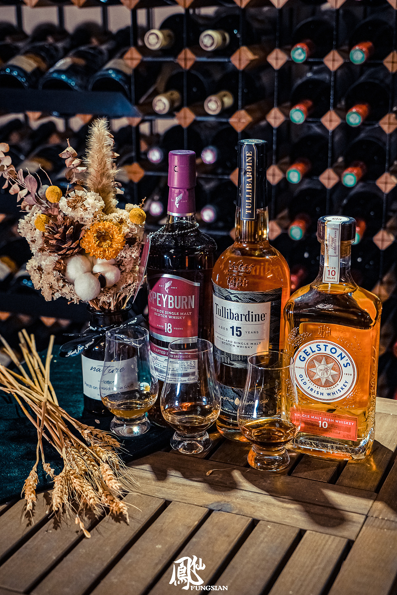 鳯仙威士忌拍摄（图ZMjg4NTY0Njg0） - 产品摄影 - 站酷设计师丹荔映画原创素材 - 站酷ZCOOL