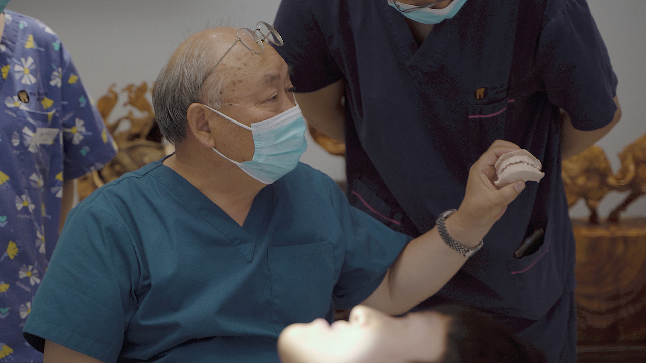 形象片第四军医大学教授段银钟