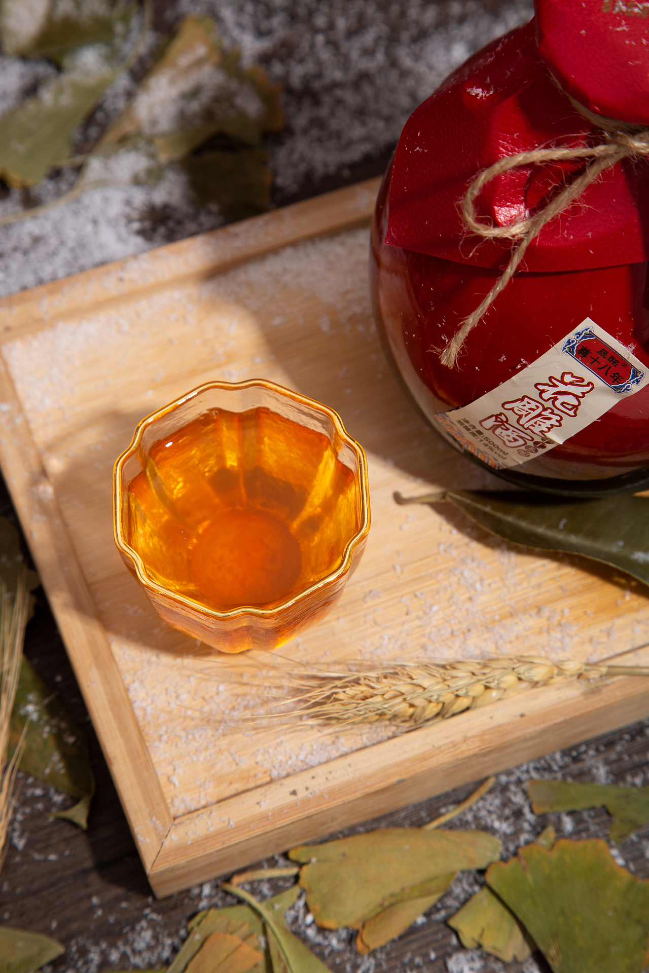 宫廷美酒（图ZMjMyNjU4MzQ0） - 产品摄影 - 站酷设计师原川原创素材 - 站酷ZCOOL