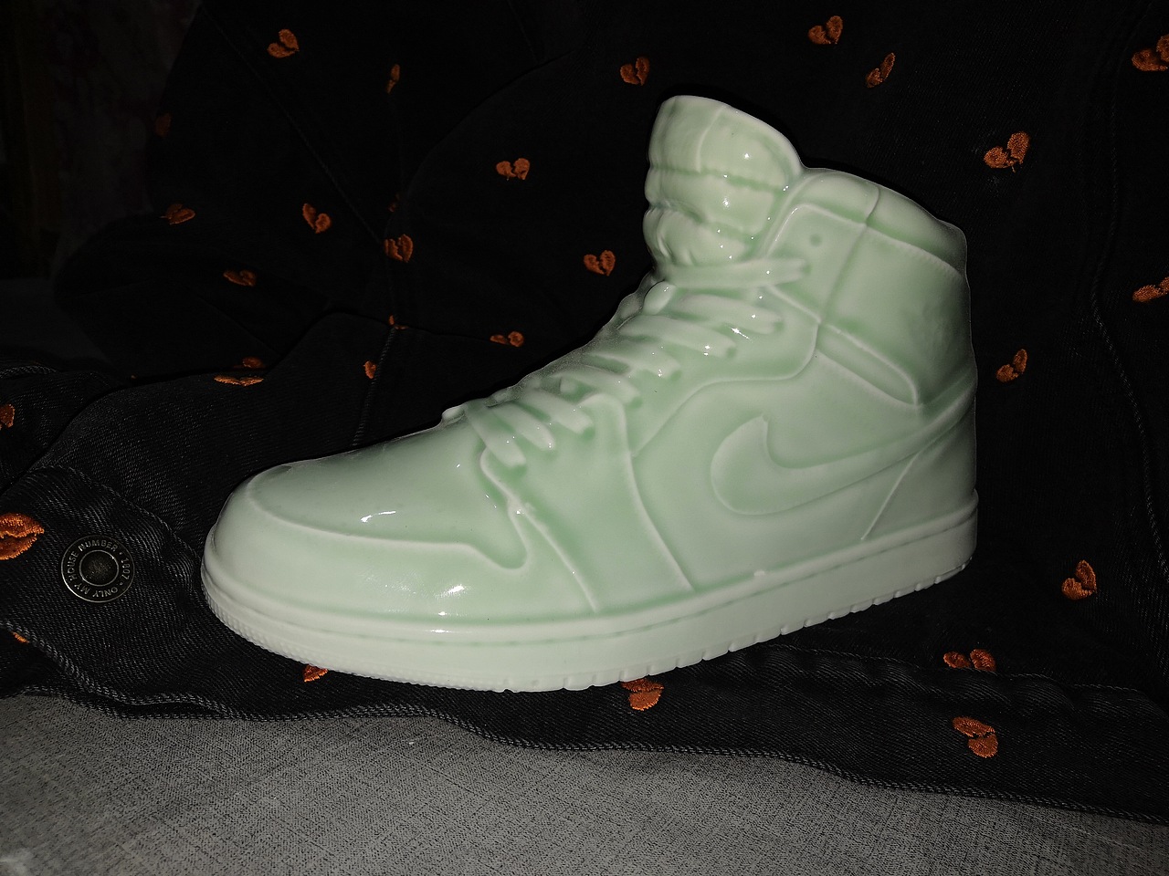 陶瓷球鞋 aj converse