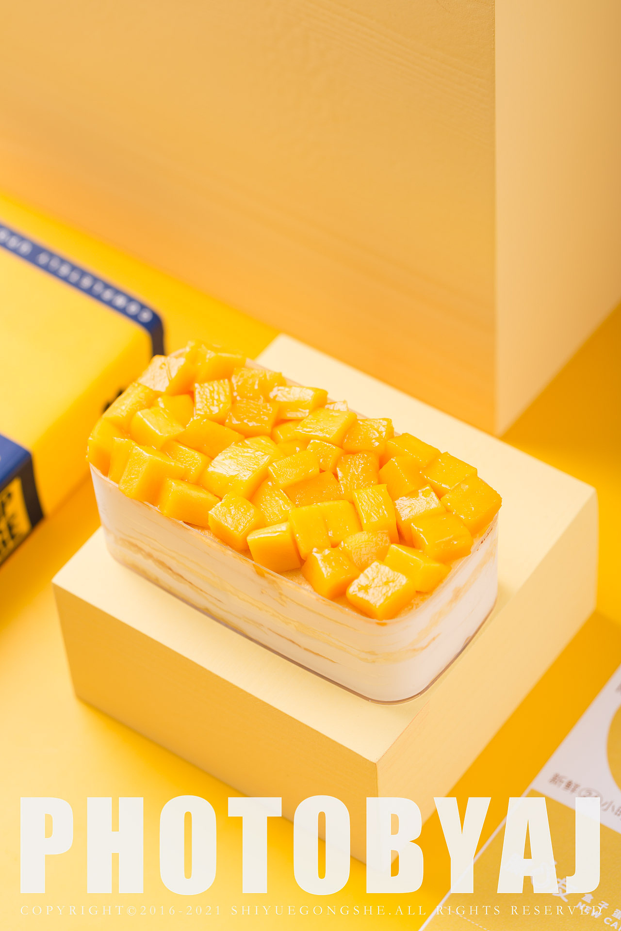 美食摄影｜腻友盒子蛋糕