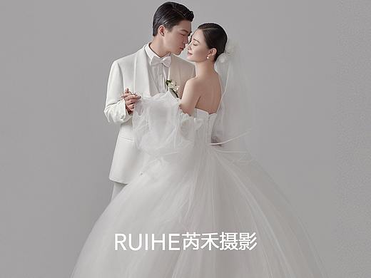 拍一套极简人像婚纱照是啥感觉，可盐可甜可藏啊~