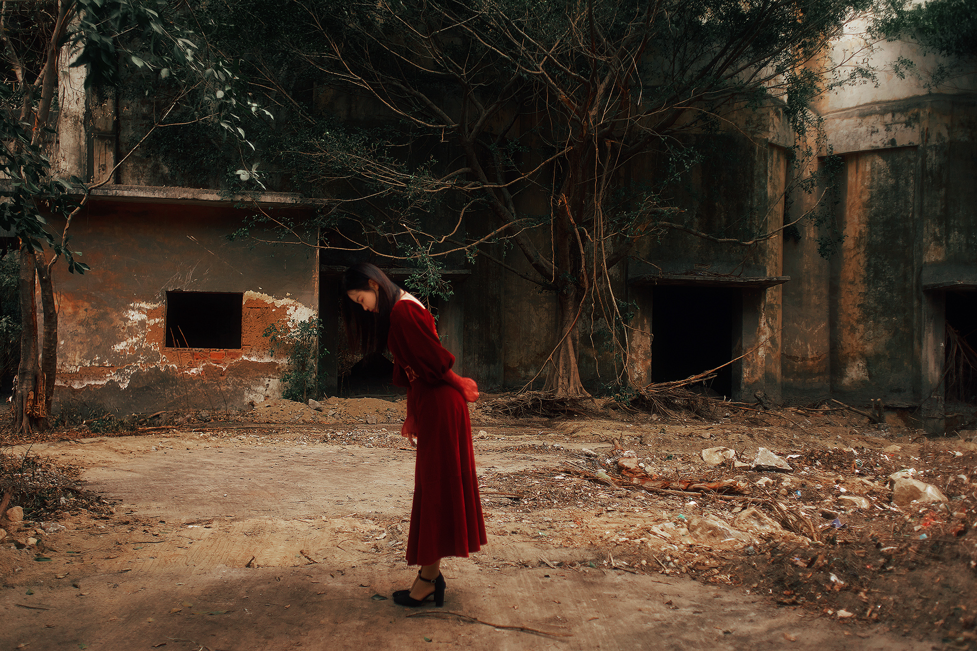 东莞约拍 人像摄影 废弃水泥厂 颓废片 情绪片