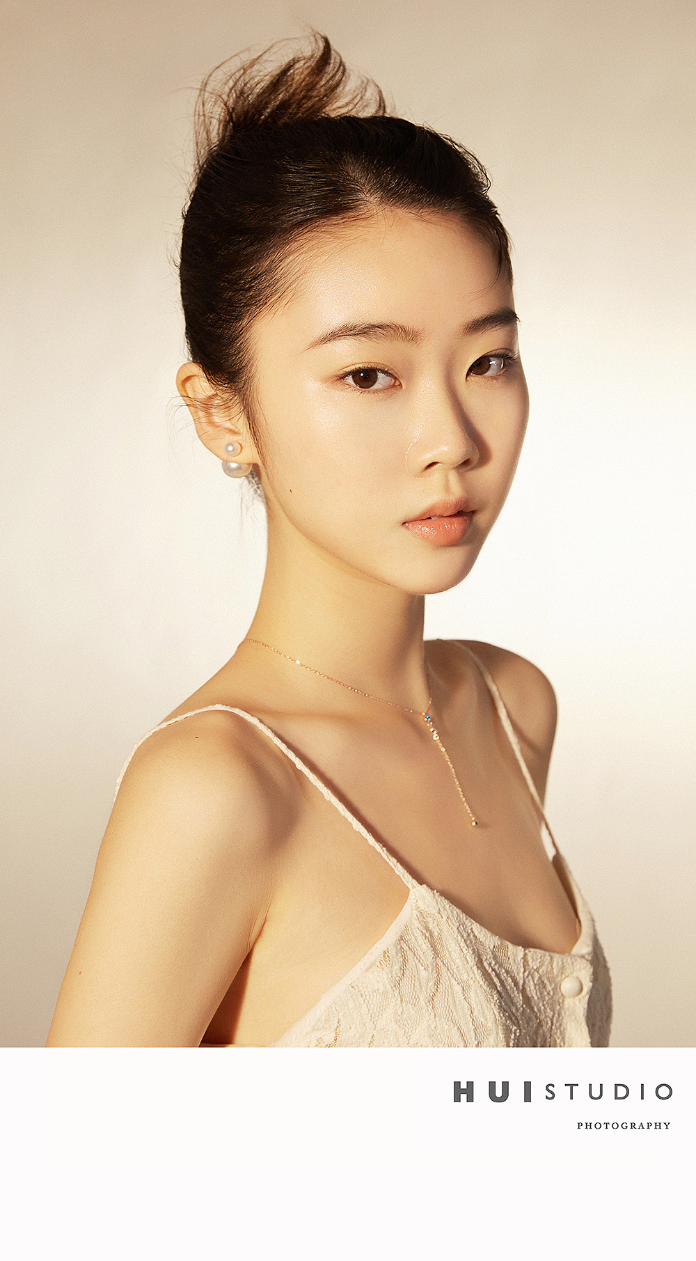 珠宝首饰耳环戒指——模特摄影（图ZMTkxMDg4Nzky） - 人像摄影 - 站酷设计师林冬慧原创素材 - 站酷ZCOOL