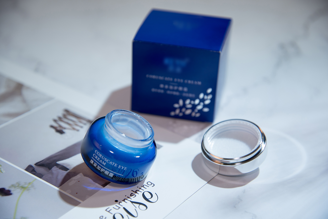 眼霜（图ZMTYyNjgzNDcy） - 产品摄影 - 站酷设计师咸鱼不是咸鱼原创素材 - 站酷ZCOOL