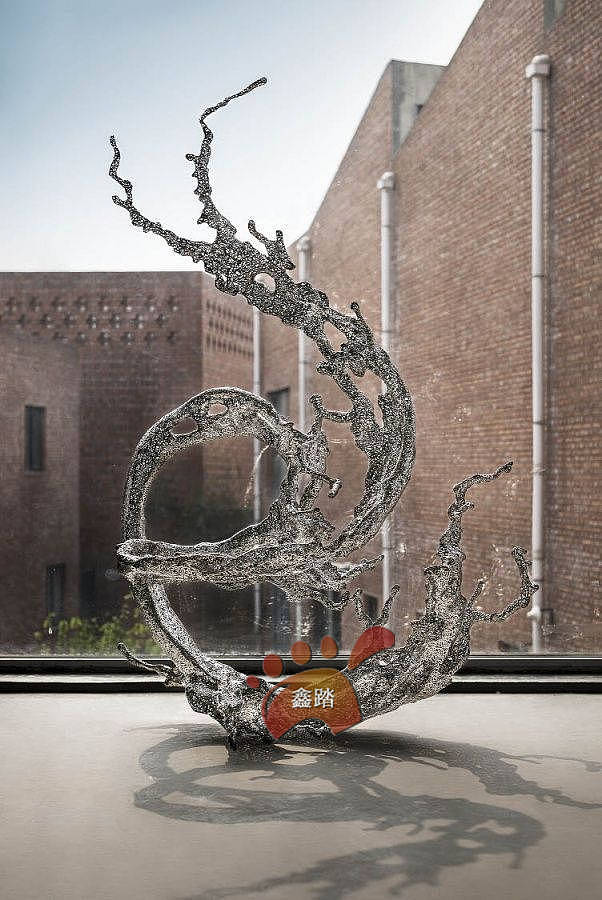 海浪不锈钢雕塑后现代浪花不锈钢水景创意设计