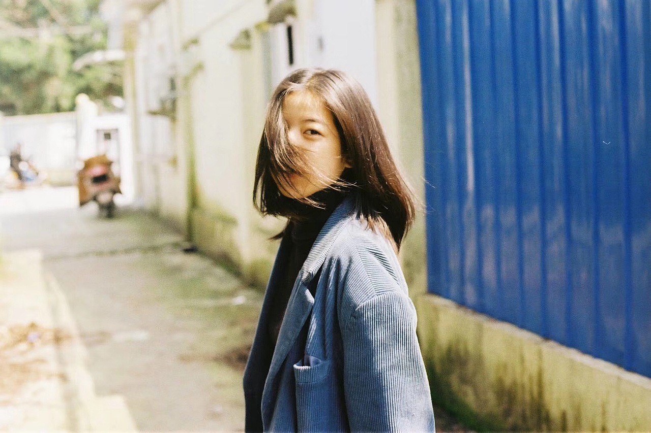 个性胶片风格ts摄影