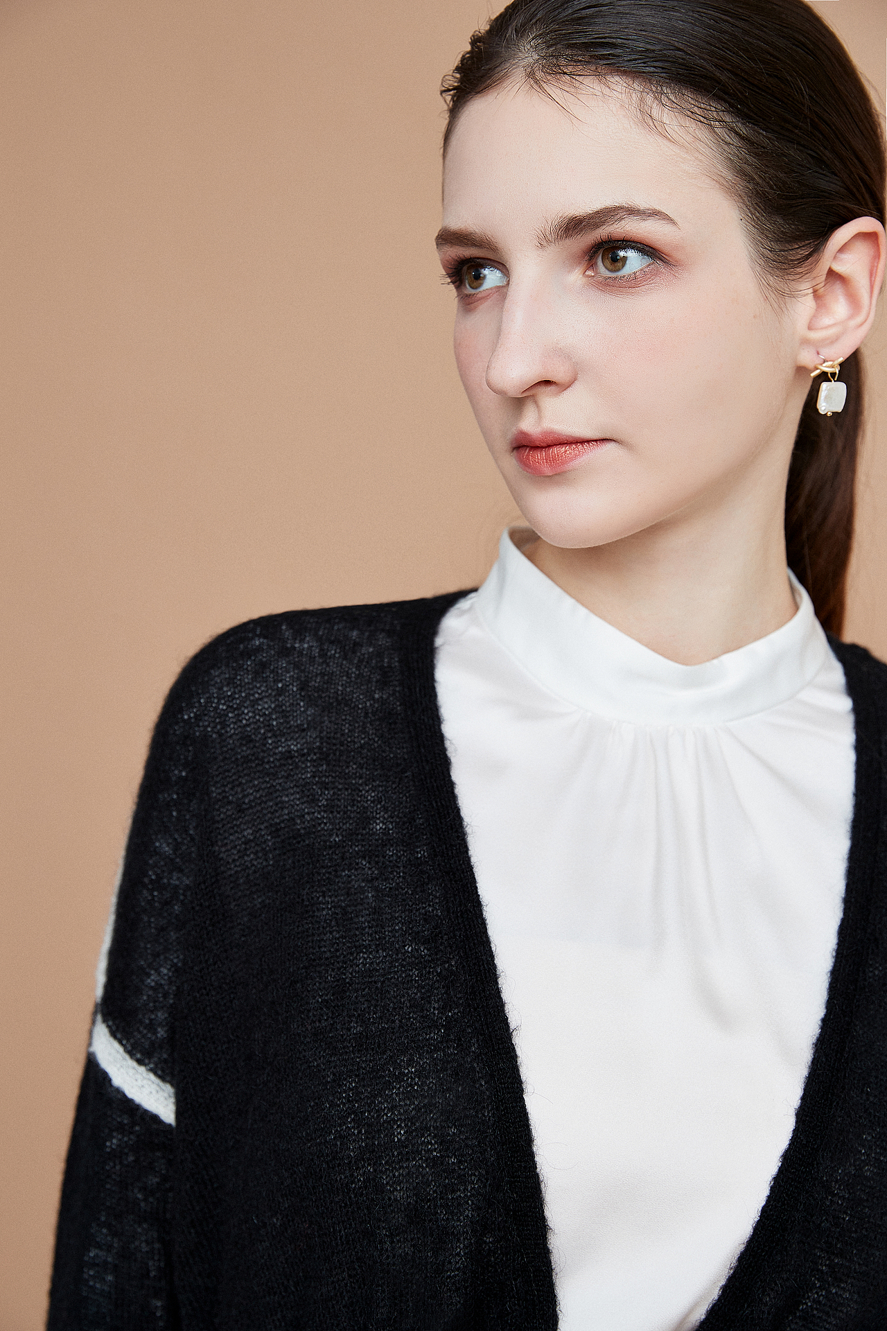 杭州卓米商业|时尚|服装摄影师 服装画册拍摄（图ZMjExNDE4MzAw） - 时尚/艺术摄影 - 站酷设计师卓米Photographer原创素材 - 站酷ZCOOL