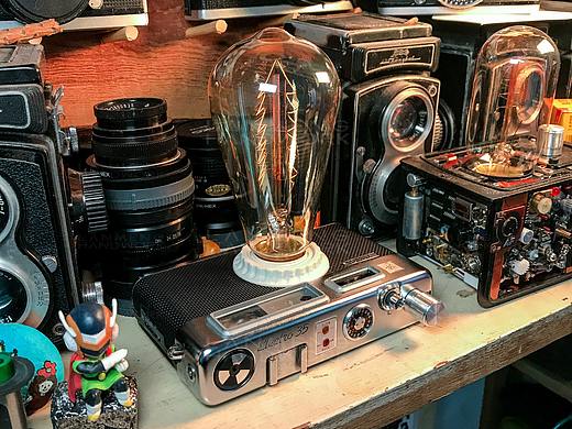 Yashica electro 35 雅西卡胶片旁轴相机台灯 