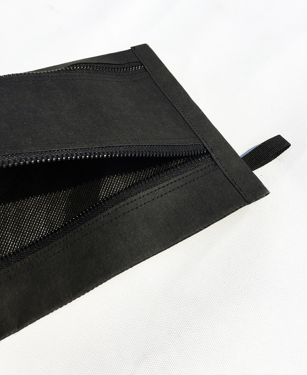 三张嘴的钱包丨AKin_Hon