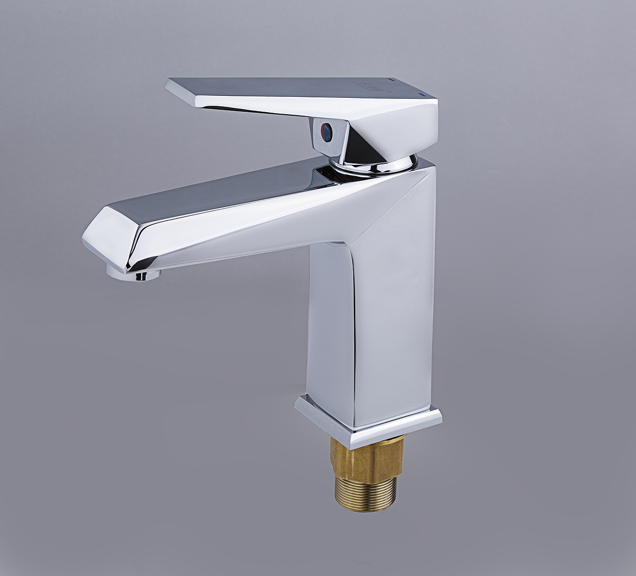 高端产品拍摄和修图水龙头 花洒 浴室