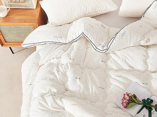 最近开学季页面和一个详情（个人主页-ZNTEyNDQzMzI=） - 电商 - 站酷设计师撒嘎哒原创素材 - 站酷ZCOOL