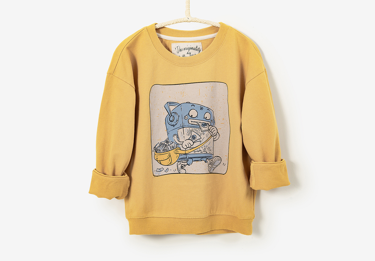 碎钞机长袖卫衣童装静物白底服装衣服拍摄图（图ZMTg4MDUwNjcy） - 产品摄影 - 站酷设计师杭州摄影师祥子原创素材 - 站酷ZCOOL